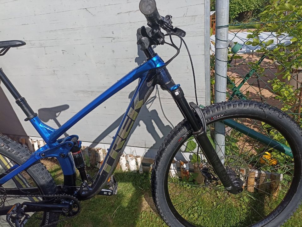 TREK Fuel Ex 8 2022 M/L UVP 3799 in Pforzen