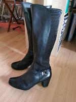 Caprice Lederstiefel Gr. 39,dehnbarer Schaft Hessen - Frankenberg (Eder) Vorschau