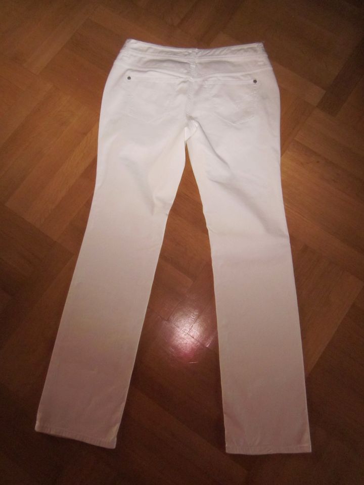 Jeans weiß von Esprit in Gr. 40 lang low waist in Bruchmühlbach-Miesau