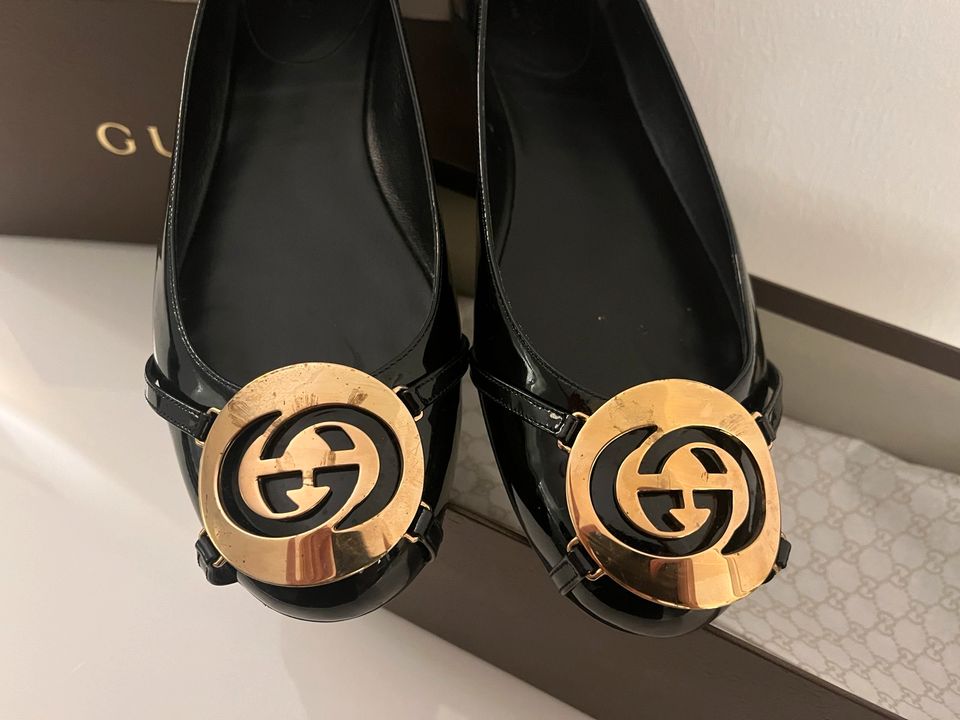 Gucci Schuhe in Größe 39 in schwarz in Brühl
