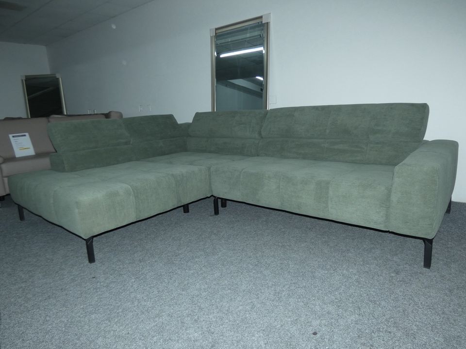 Spitzecke Wohnlandschaft Sofa Couch elektr. Sitzauszug Wohnstudio in Hagen am Teutoburger Wald