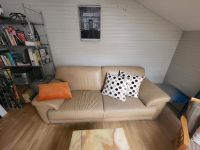 Voll Leder Couch in beige 3 Sitzer 2.20m lang Nordrhein-Westfalen - Velbert Vorschau
