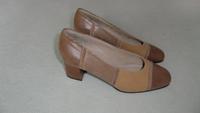 Neuwertige Gabor Pumps, Gr. 38, Beige/braun, Leder Wuppertal - Vohwinkel Vorschau
