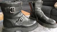 schicke Damen Boots mit Applikationen Brandenburg - Potsdam Vorschau