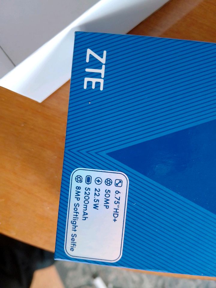 ZTE Blade 256GB in Halle