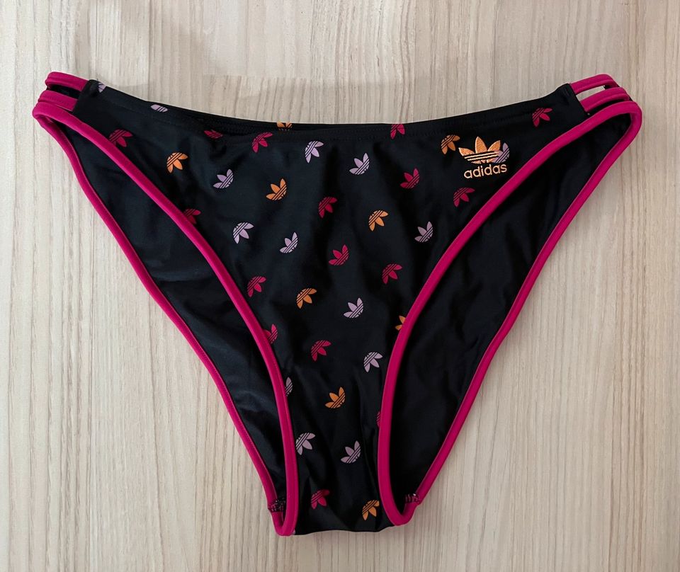 Adidas Bikini Slip Gr.40 Neu in Hamburg