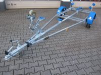 Bootsanhänger direkt Neptun Navy N7-17 Boattrailer 750kg Neu Nordrhein-Westfalen - Grevenbroich Vorschau