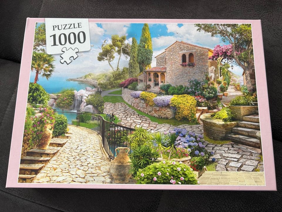 Verschiedene Puzzle 1000 Teile in Mechernich