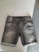 Shorts Jack & Jones Gr. S, top Zustand Mecklenburg-Vorpommern - Malchin Vorschau
