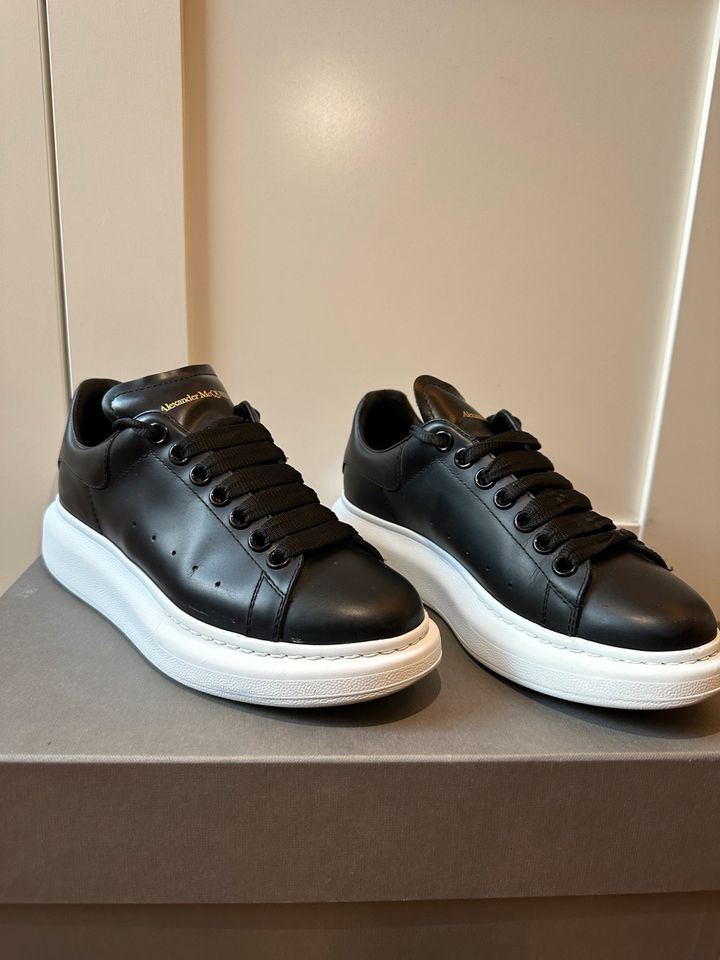 Alexander McQUEEN Sneaker in Berlin