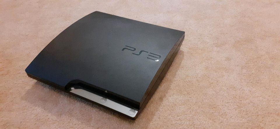 Playstation 3 mit 3 Spielen in Frauenprießnitz