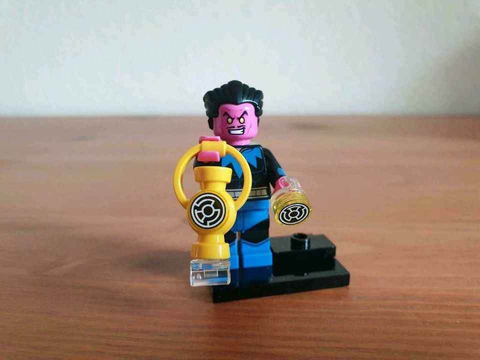 LEGO® DC Super Heroes 71026 Collectible Minifigures- neuwertig in Berlin