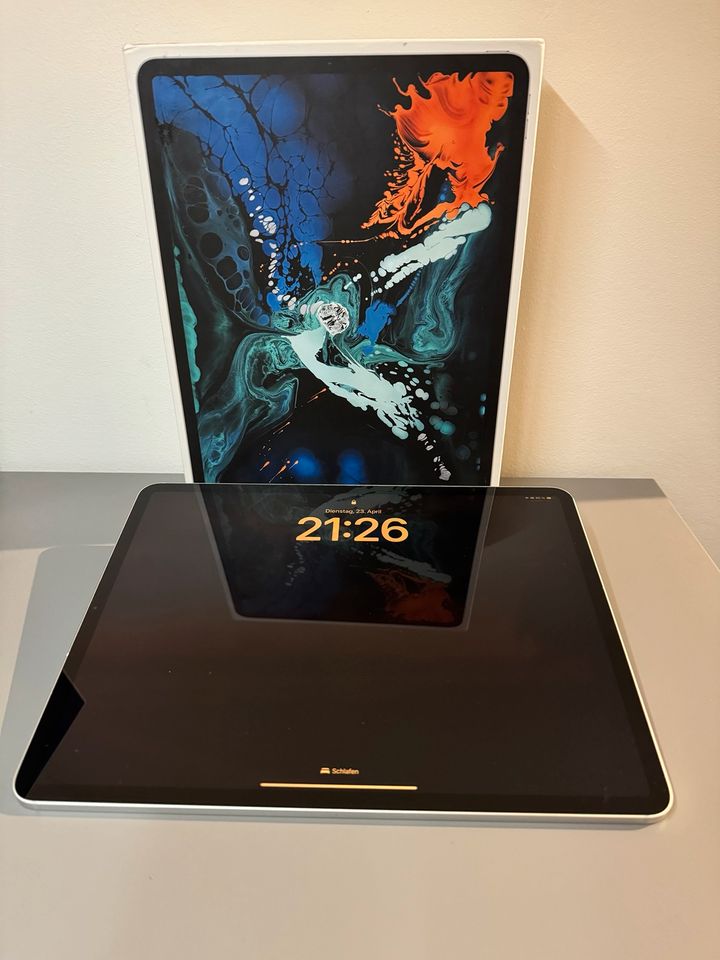 iPad Pro 12.9 Zoll | 64 GB | Wifi + Cellular | 3. Generation in Augsburg