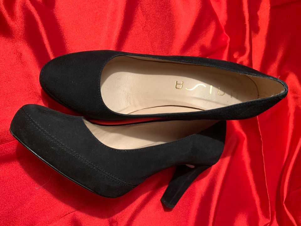 Pumps von Unisa in Reher