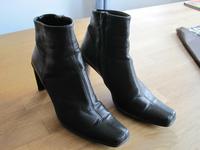 S.Oliver Stiefeletten schwarz Gr. 39 Sachsen - Wurzen Vorschau