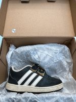 Adidas Schuhe für Kinder Nordrhein-Westfalen - Krefeld Vorschau