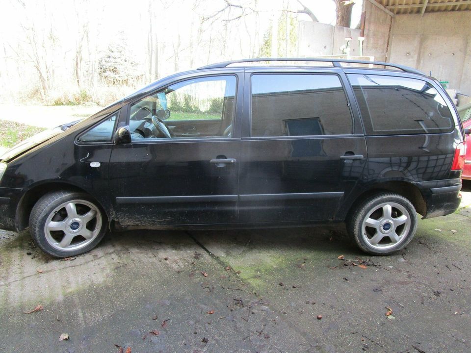 Ersatzteile Ford Galaxy 1,9 TDI VW Sharan Kindersitz Schlachtfest in Wurzen