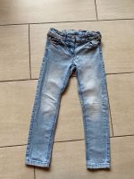 Skinny Jeans Mit Rüschen Gr 116 wie neu C&A Schleswig-Holstein - Henstedt-Ulzburg Vorschau