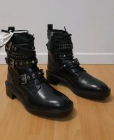 ZARA NEU Damen Echt Leder Boots 37 Schuhe Stiefel Stiefeletten Nordrhein-Westfalen - Borchen Vorschau