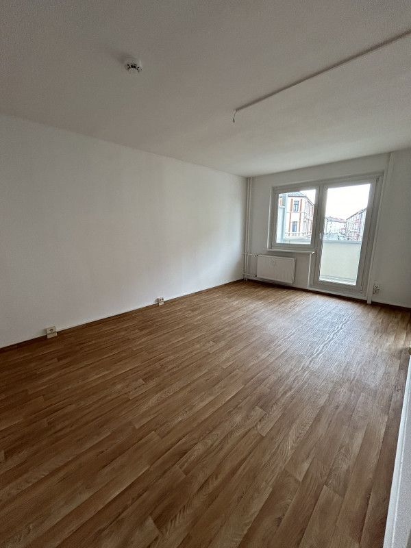 Single-Wohnung mit Balkon in Dessau