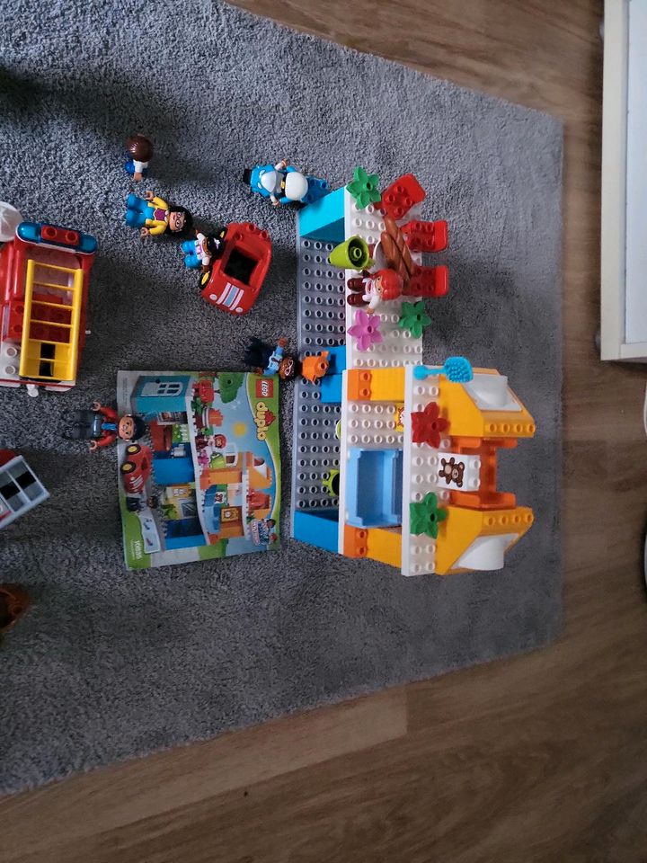 Lego duplo Konvolut (Cars,Familie,Feuerwehr,Laster,Flugzeug) in Duisburg
