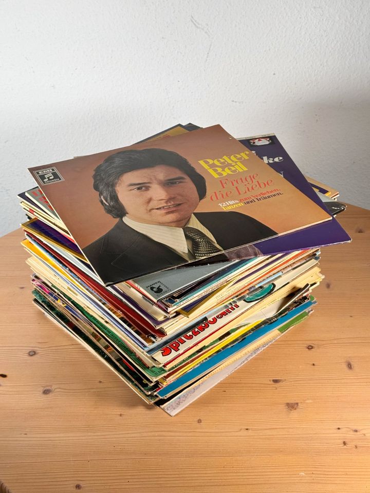 zirka 20 LP Langspielplatten Vynil in Reken