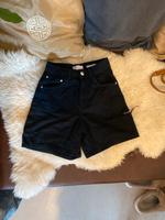 Kurze baggy Jeans Shorts Hose Sommer schwarz ripped Bayern - Augsburg Vorschau