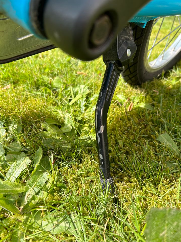 Puky Kinderfahrrad 16 Zoll Sendung mit der Maus mit Fahne in Köln