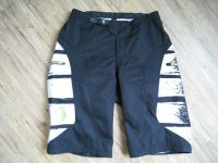 Herren Radsporthose kurz, von Scott, Gr. XL, schwarz-weiß-grün Rheinland-Pfalz - Schalkenbach Vorschau