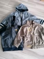 Jacke Pullover Junge Gr 98 Baden-Württemberg - Süßen Vorschau