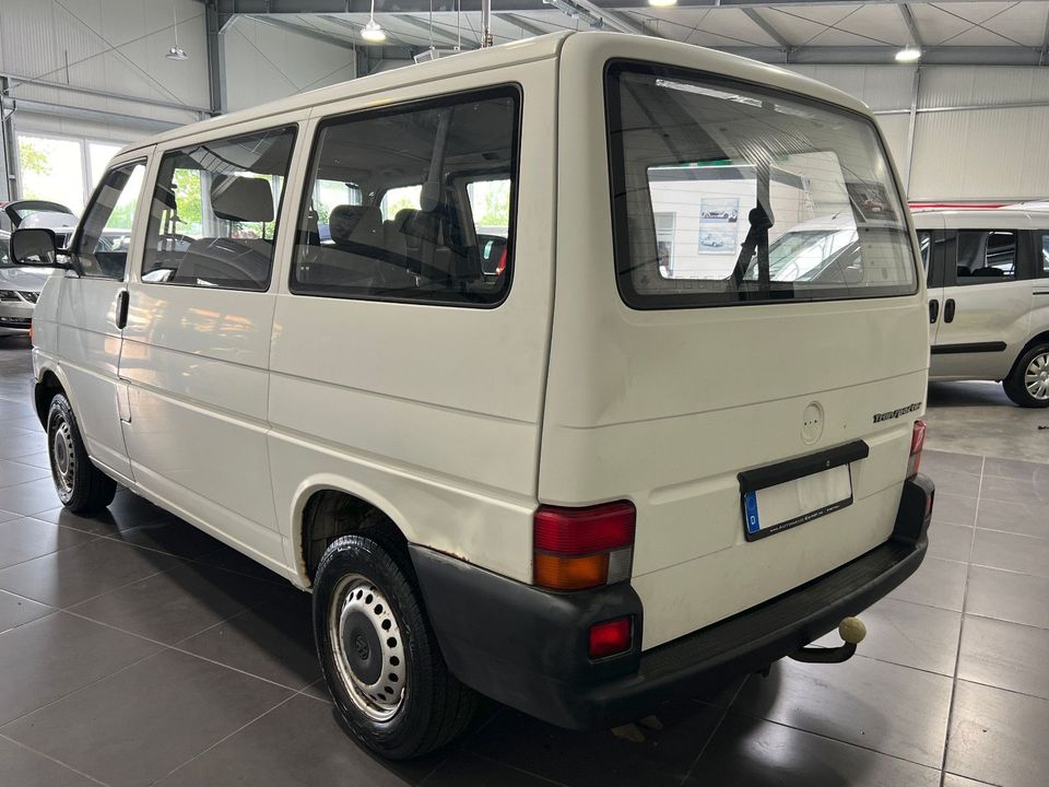 Volkswagen T4 Caravelle 1.9 TD **AHK*6-Sitze*Schiebetür** in Bretten