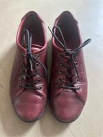 Ecco Turnschuhe Sneakers Schnürschuhe rot echte Leder Brandenburg - Falkenberg/Elster Vorschau