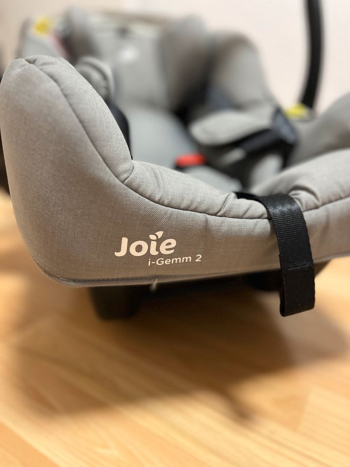 Joie i-gemm 2 Babyschale Maxi Cosi in Hannover