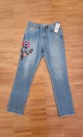 *Neu mit Etikett* High Waist Jeans mit Blumen Stickerei Gr.38 Bayern - Erlangen Vorschau