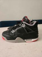 Nike Air Jordan 4 Bred 2024 US6,5 EU39 München - Au-Haidhausen Vorschau