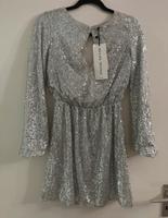 trendy paillettenminikleid mit tiefem rückenausschnitt Nordrhein-Westfalen - Düren Vorschau