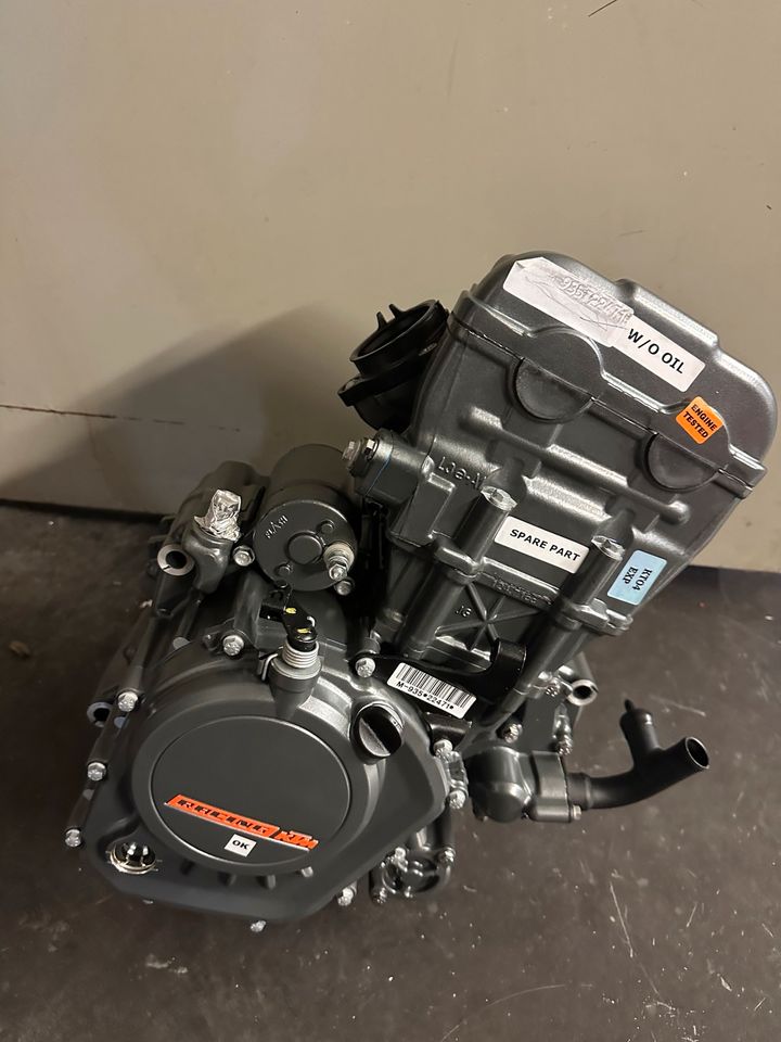 KTM Duke / RC 125 Duke Motor in Winnenden