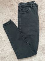 Bershka Jeans Super High Rise Cropped Niedersachsen - Schortens Vorschau