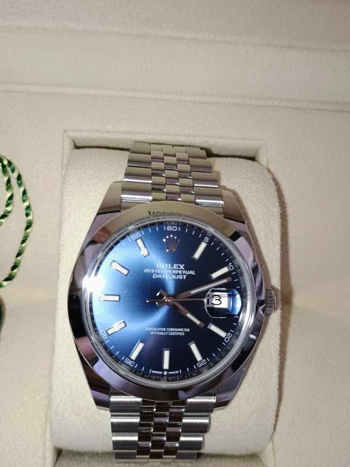 Rolex Datejust 41 / Blau / Jubilee / Ungetragen/ Fullset 04/24 in Pyrbaum