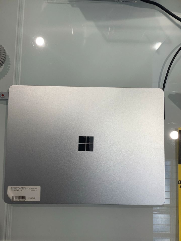 Microsoft Surface Go 2 in Osterholz-Scharmbeck