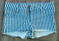 Blau-weiß gestreifte Jeansshorts, Größe 140, Fit-Z Niedersachsen - Edemissen Vorschau