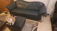 2 Sitzer Sofa mit Hocker, dunkelblau , Leder ähnlicher Bezug . Nordrhein-Westfalen - Bottrop Vorschau