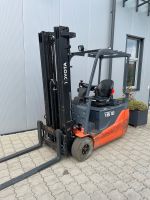 Stapler Toyota 8FBET16, Triplex, Elektrostapler, 5900 Betriebsstd Bayern - Haag in Oberbayern Vorschau