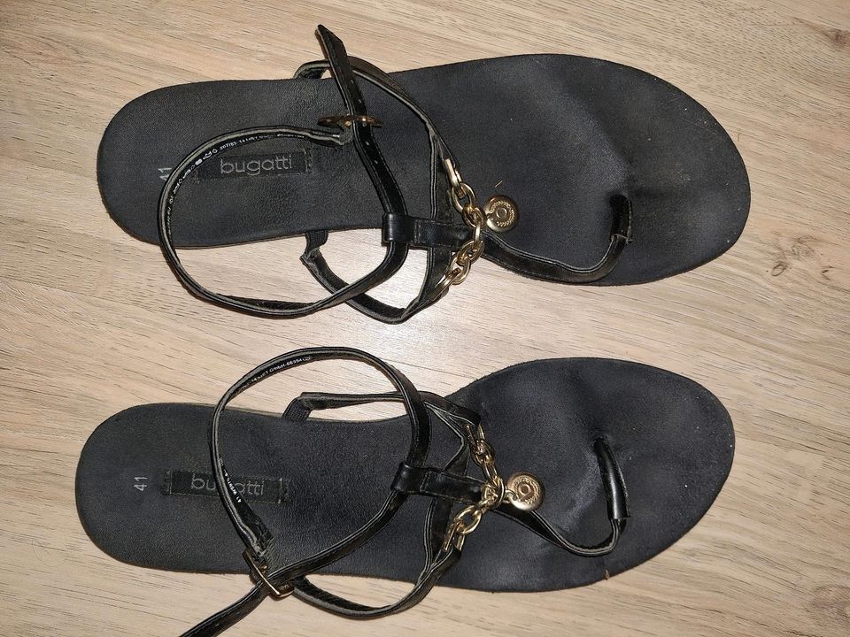 Bugatti Sandalen in Schwerin