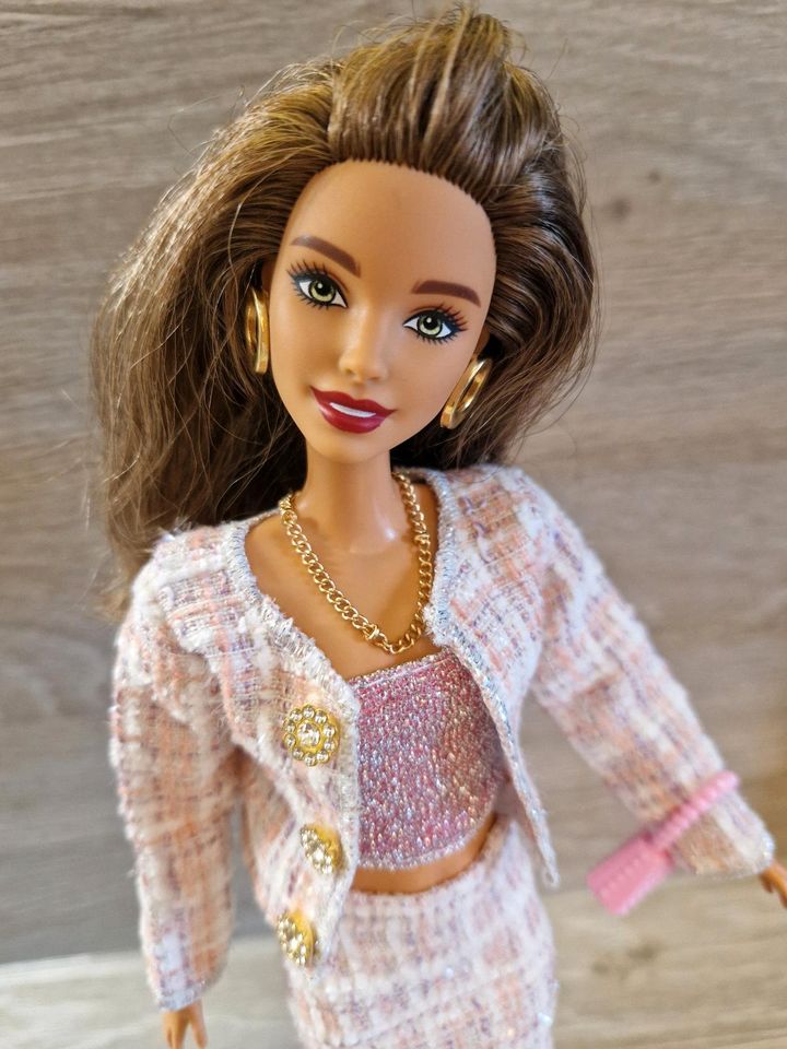 Barbie Fashionistas Nr. 121 Beinprothese mit neuem Outfit in Potsdam