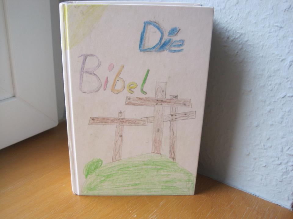 Bibel zu verschenken, nur Abholung in Ulm