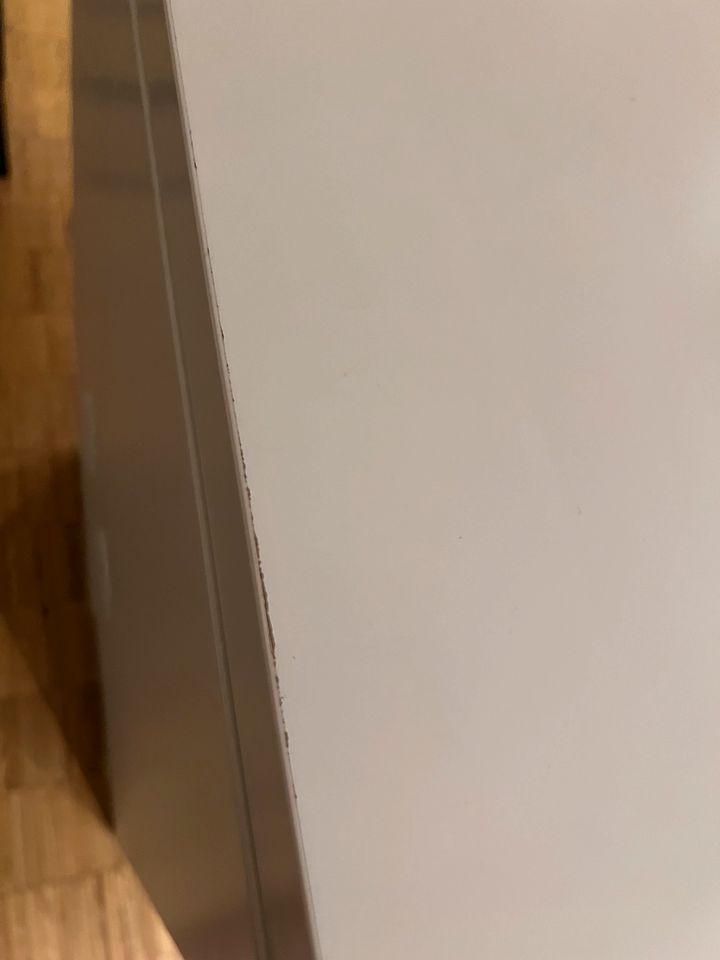 BUSUNGE Kleiderschrank weiß 80x139 cm Schrank Kinder Ikea in Würzburg