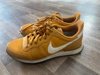 Nike Turnschuhe Gr. 39 Bayern - Speichersdorf Vorschau