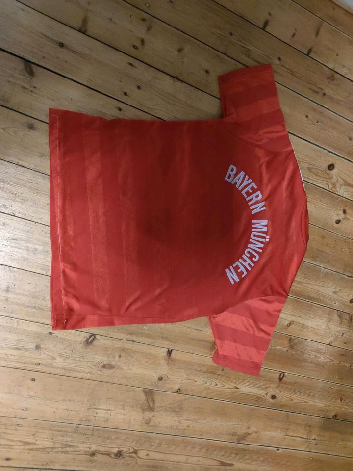 Bayern München Trikot in Hamburg