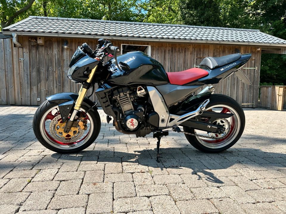 Kawasaki Z1000 in Flensburg